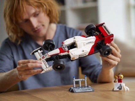 LEGO - ICONS - MCLAREN MP4/4 E AYRTON SENNA - 10330 - babykid
