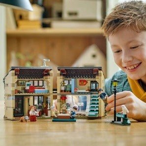 LEGO - LA VISITA DI ZIA MARGE - 76451 - Babykid
