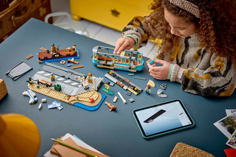 LEGO CITY TRAINS - TRAM CLASSICO DELLA SPIAGGIA - 60506