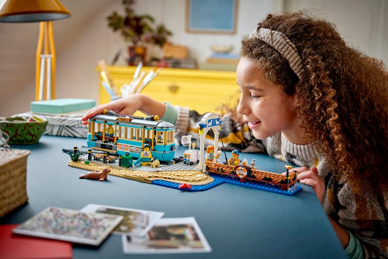 LEGO CITY TRAINS - TRAM CLASSICO DELLA SPIAGGIA - 60506